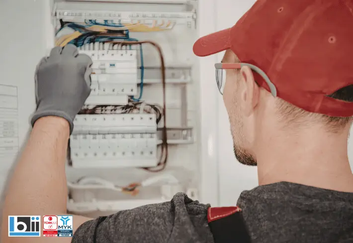 Elektrik Pano Montajcısı Seviye 3